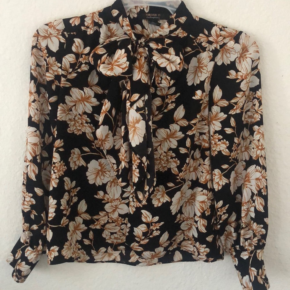 - Contemporary blouse